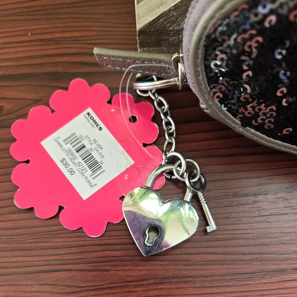 Candies Charlotte Heart Coin purse Gray/Black/Silver - Picture 2 of 3
